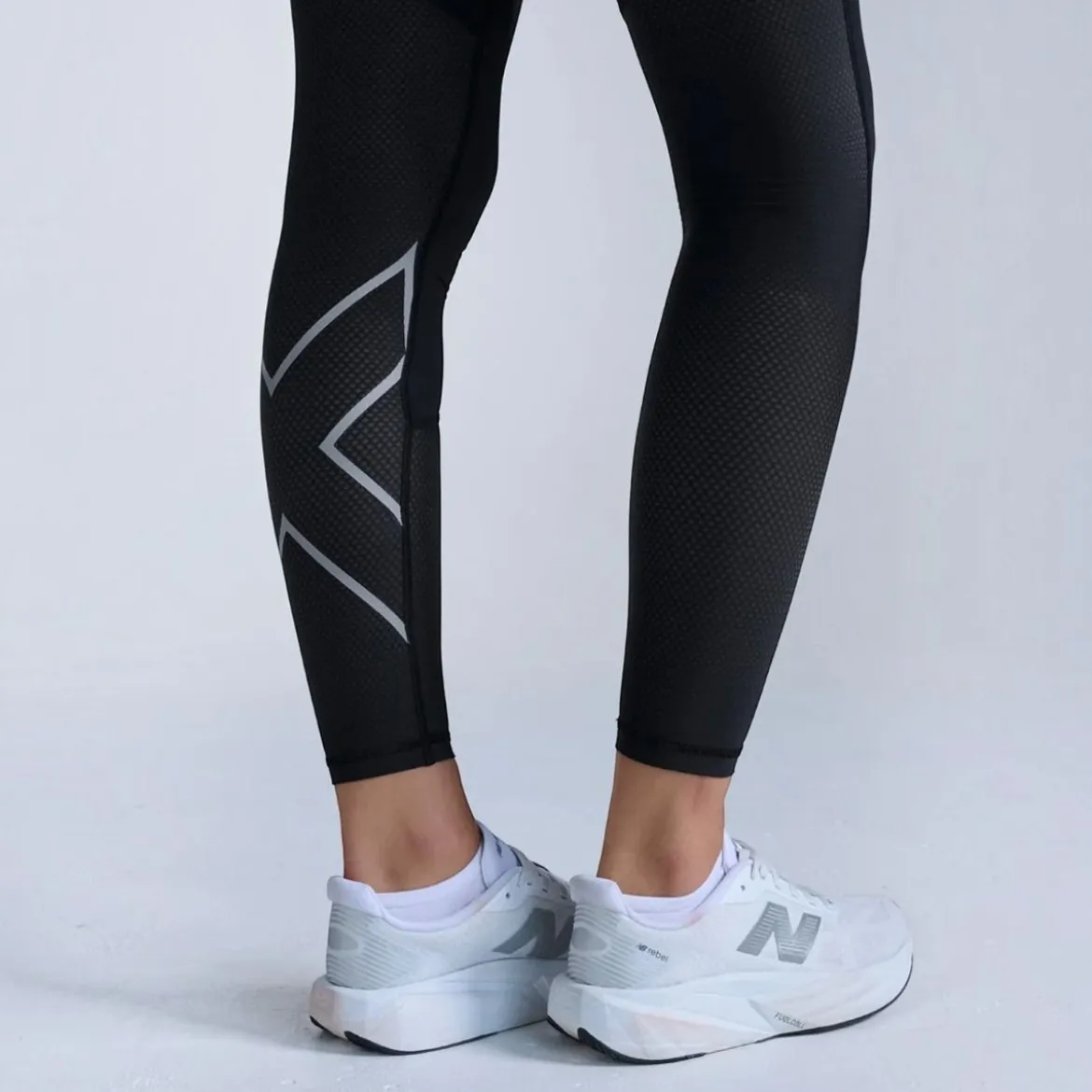 Aero Mesh Hi-Rise Compression Tights