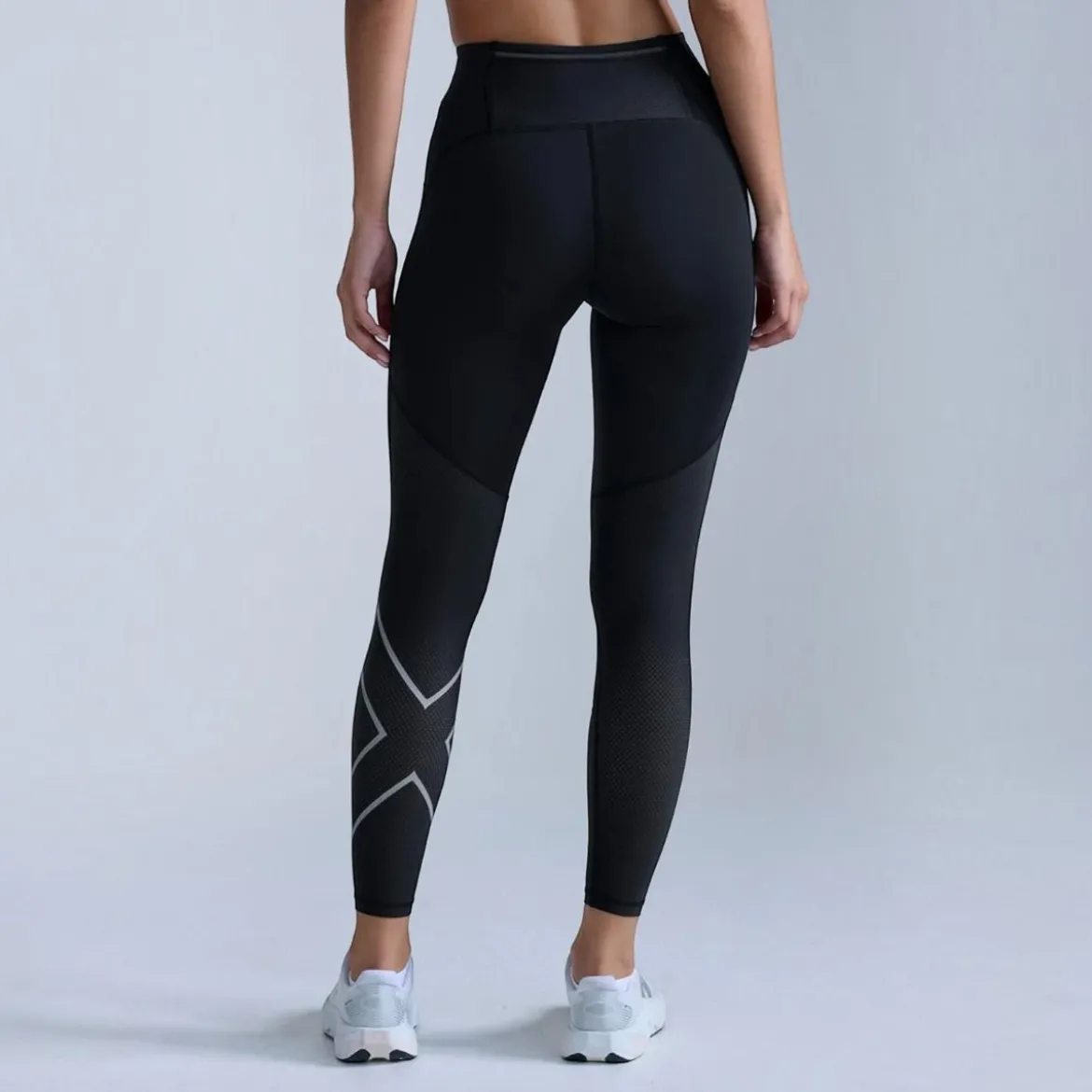 Aero Mesh Hi-Rise Compression Tights