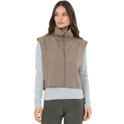 Aiana Vest
