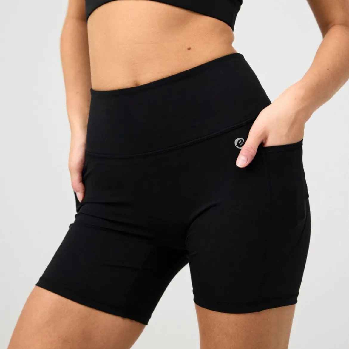 Ellie Ultralight Pocket Shorts