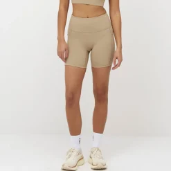 Ellie Ultralight Pocket Shorts