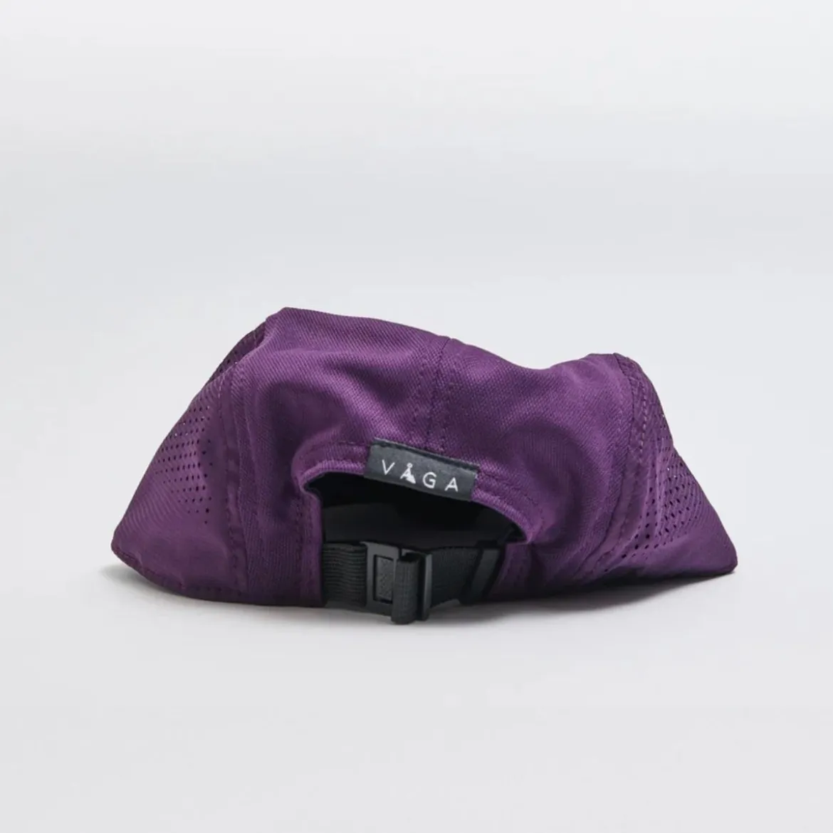 Feather Racing Cap