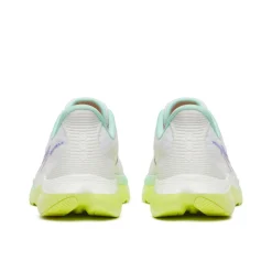 Kinvara 16
