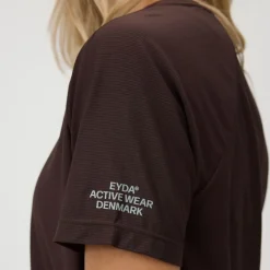 Lecia Tee