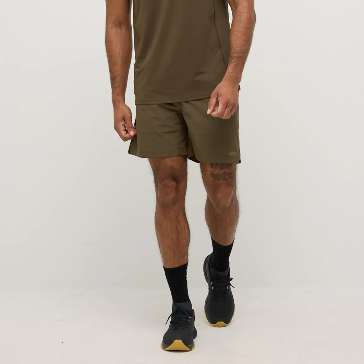 Lucas 6 Inch Shorts