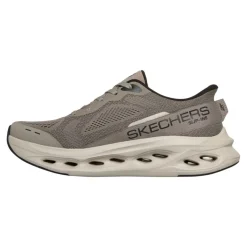 Max Cushioning Glide-Step Slip-ins Advert