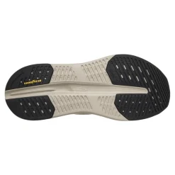 Max Cushioning Glide-Step Slip-ins Advert