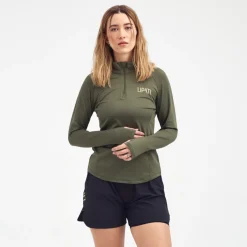 Moderate Half Zip Long Sleeve