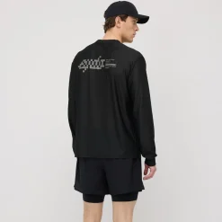 Noah Loose Long Sleeve