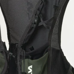 Strive Fly Vest