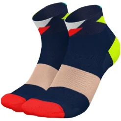 ULTRALIGHT STRIKES SHORT Socks
