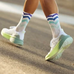 Ultralight Waves Socks